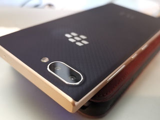 BlackBerry Key 2( nou) foto 2