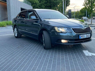 Skoda Superb фото 3