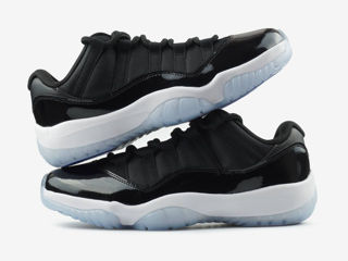 Nike Air Jordan Retro 11 Low Space Jam foto 3