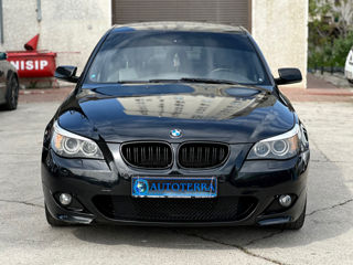 BMW 5 Series foto 2