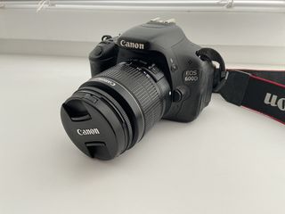 Canon EOS 600D foto 2