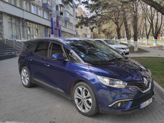 Renault Grand Scenic foto 2