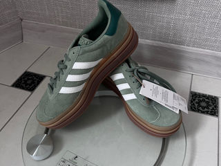 Vând Adidas Gazelle , Originale , NOI !!! foto 2