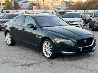 Jaguar XF foto 5