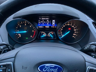 Ford Kuga foto 9