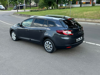 Renault Megane foto 8