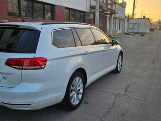 Volkswagen Passat foto 4