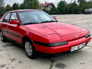 Mazda 323 foto 3