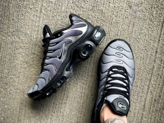 Nike Air Max Tn Plus Black Particle Grey Vapor Green foto 4