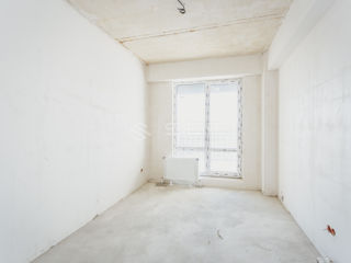 Apartament cu 1 cameră, 56 m², Buiucani, Chișinău foto 3