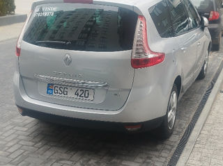 Renault Grand Scenic foto 8