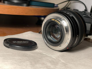 Canon ef 50mm f1.4 foto 2