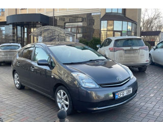 Toyota Prius foto 1