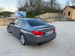 BMW 5 Series foto 3