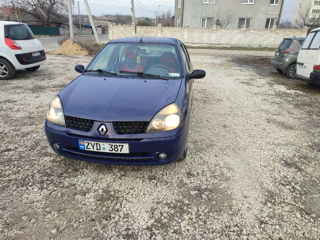 Renault Clio foto 7