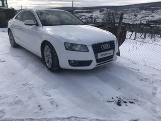 Audi A5 foto 1