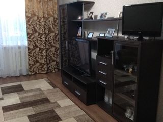 Apartament cu 4 camere, 82 m², Periferie, Edineț foto 3