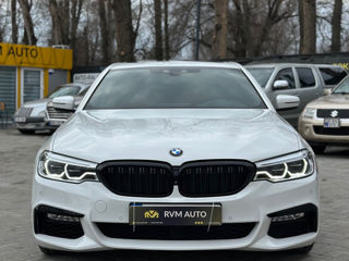 BMW 5 Series foto 2