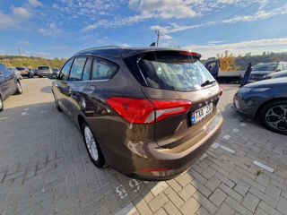 Ford Focus foto 4