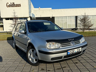 Volkswagen Golf foto 4