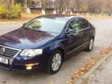 Volkswagen Passat foto 4