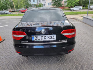 Skoda Superb foto 3