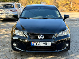 Lexus CT Series foto 2