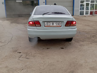 Mitsubishi Galant foto 5