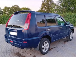 Nissan X-Trail foto 4