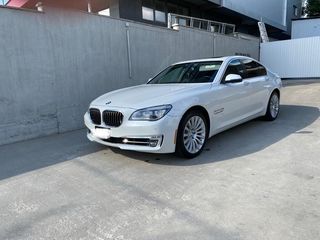 BMW 7 Series foto 3