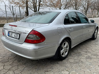 Mercedes E-Class foto 7