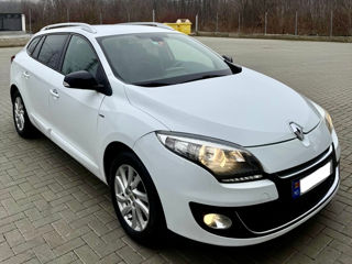 Renault Megane foto 2