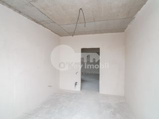 Apartament 4 camere, 114 mp, versiune albă, Centru 91000 € foto 4