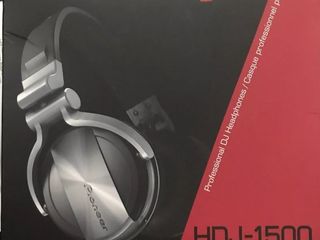 Pioneer DDJ-SB3 DJ Контроллер и Наушники Pioneer HDJ-1500-S. Новый запечатанный в упаковке. foto 7