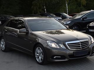 Аренда автомобилей mercedes e -class дизель/автомат 211, 212,большой ассортимент авто! foto 3