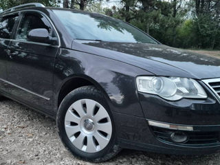 Volkswagen Passat foto 1