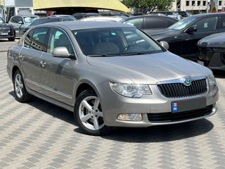 Skoda Superb foto 4