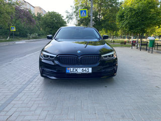 BMW 5 Series foto 2