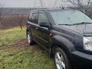 Nissan X-Trail foto 3