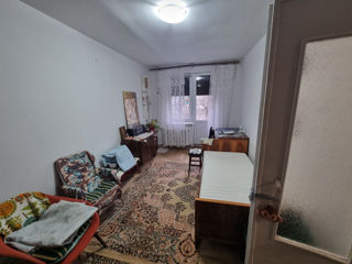 Apartament cu 3 camere, 65 m², Buiucani, Chișinău foto 10