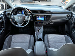 Toyota Auris foto 11