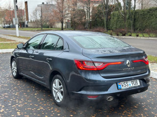 Renault Megane foto 6