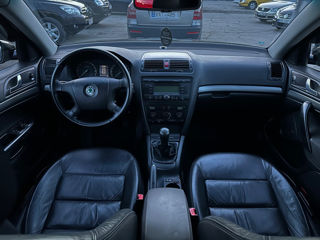 Skoda Octavia foto 9