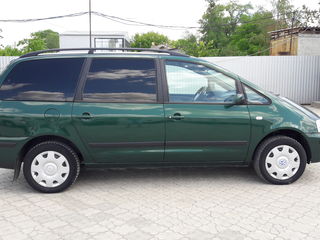 Volkswagen Sharan foto 5