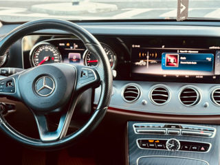 Mercedes E-Class foto 5