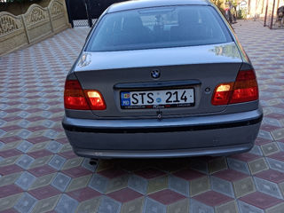 BMW 3 Series foto 10