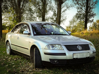 Volkswagen Passat foto 8