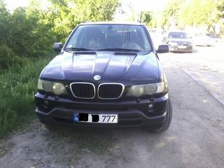 BMW X5 foto 1