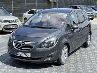 Opel Meriva foto 1