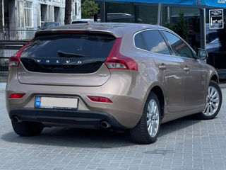 Volvo V40 foto 3